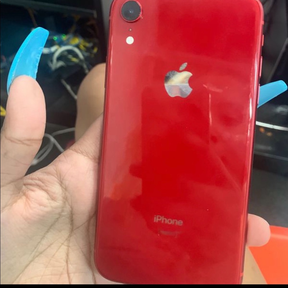 RED IPHONE XR